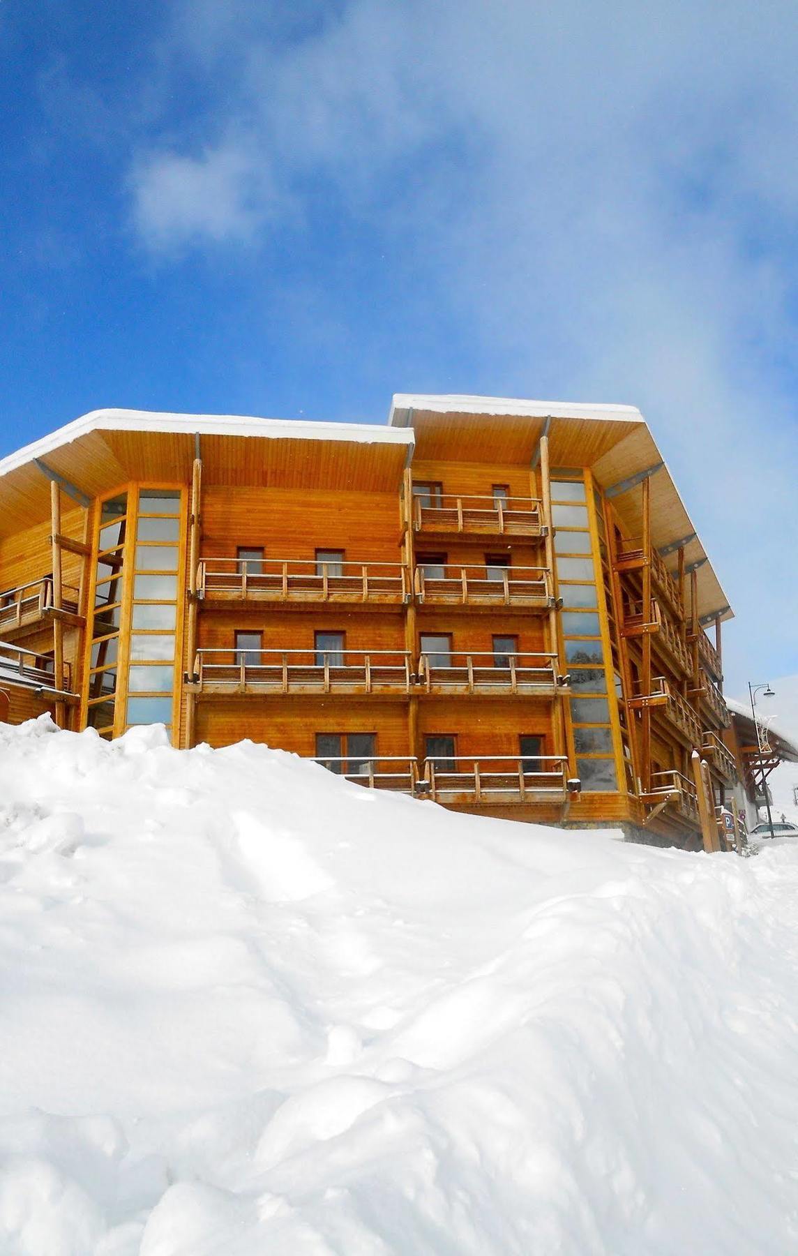 Les Balcons De Recoin - Chamrousse Aparthotel Exterior photo